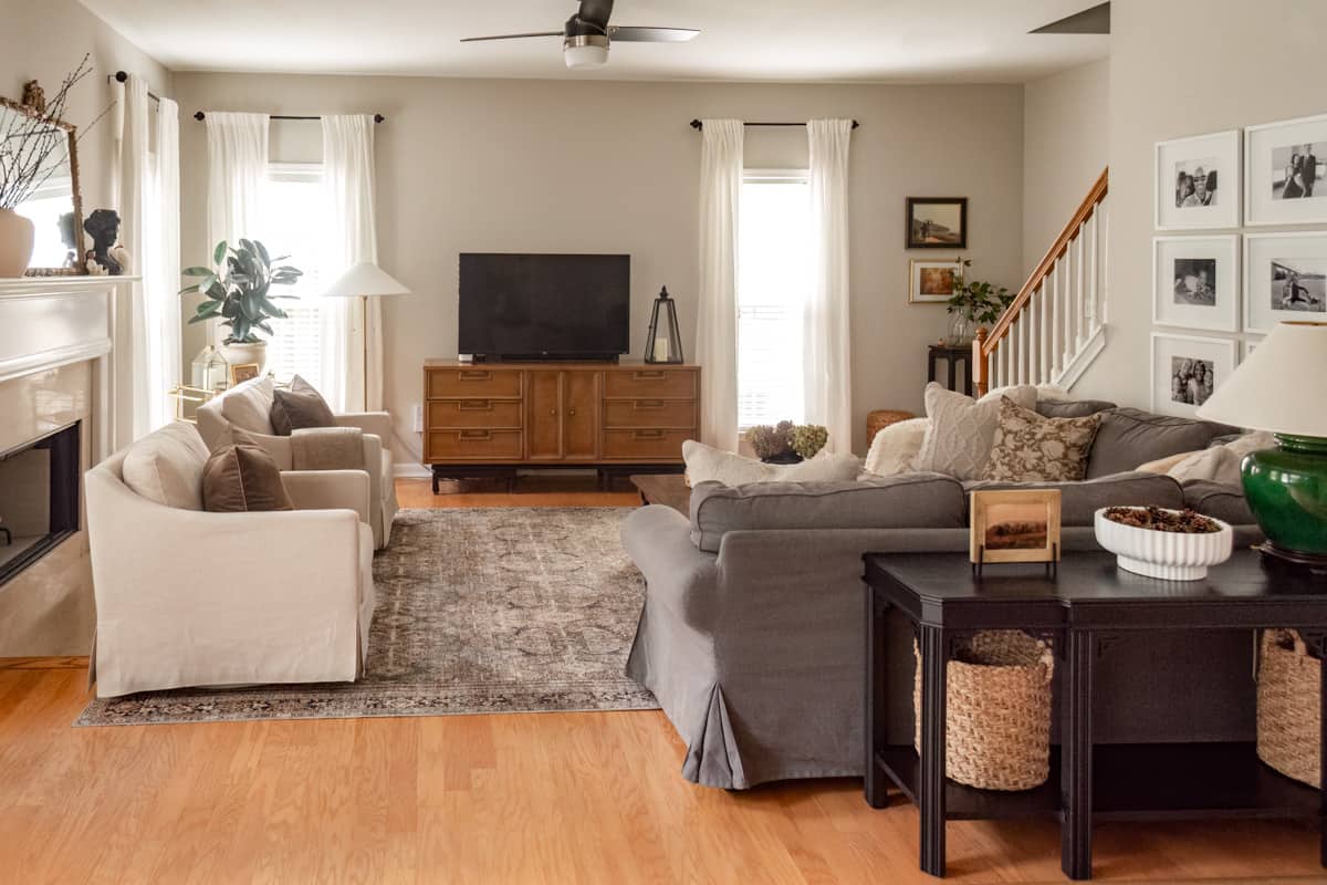 Neutral-Family-Room-Decor-Ideas